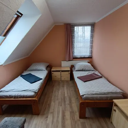 イン Kettos Csarda Szallashely